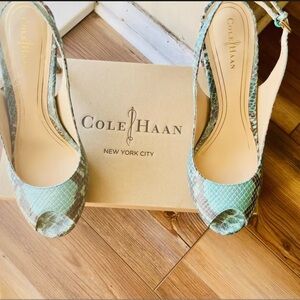 Cole Haan Green Heels with Slingback and Peep Toe